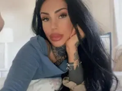 Fiona_inked