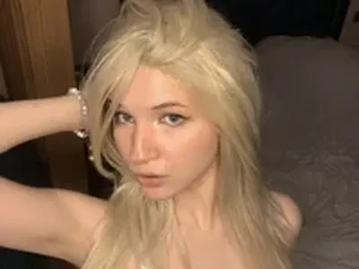 VikkiiSecret